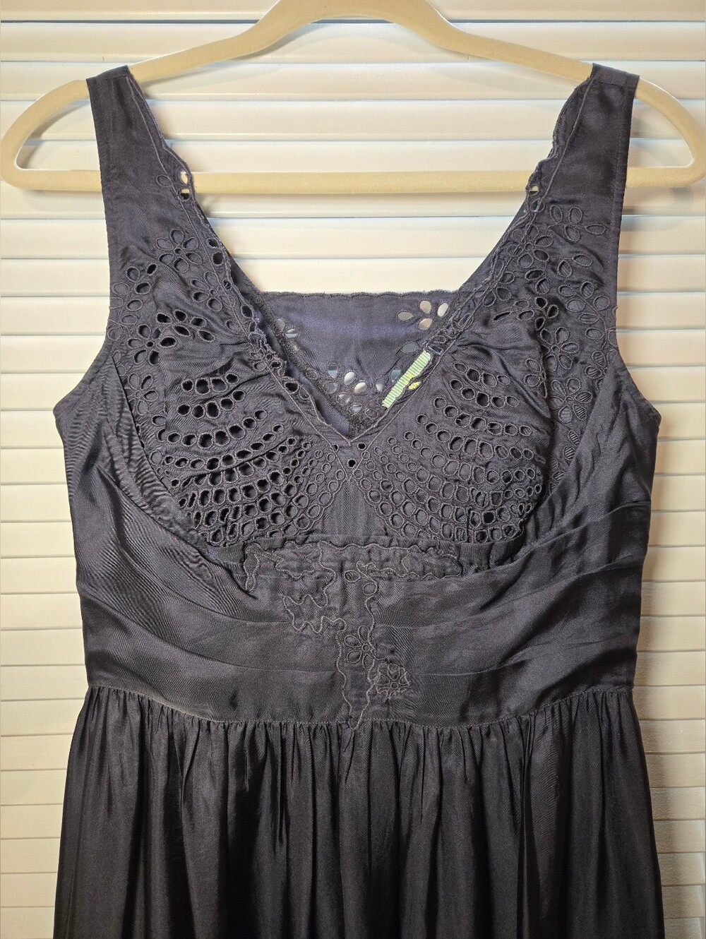 Anthropologie Sz 6 Lil Gray 100% Silk Eyelet dress Periwinkle Blue Gray